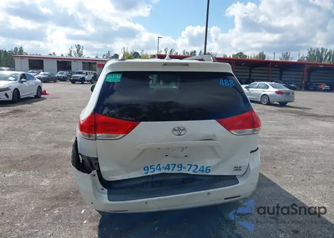 2013 Toyota Sienna Xle 7 Passenger из США, поврежденный, VIN 5TDDK3DC9DS069676